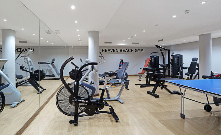 heaven beach (1) Gymnasium full shot